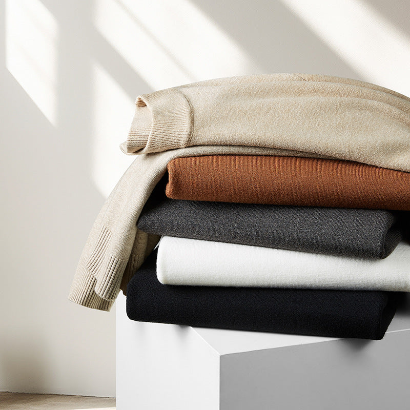 Round Neck Knit Sweater