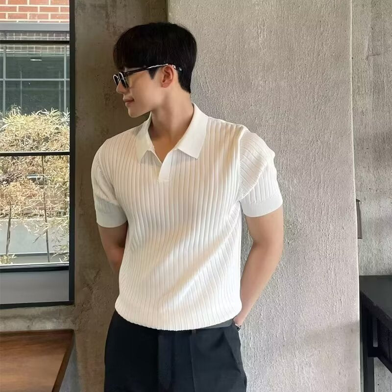 Slim-fit solid-color T-shirt