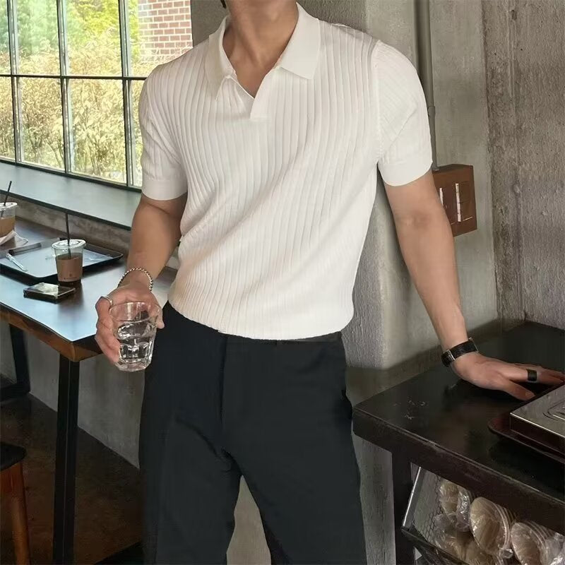 Slim-fit solid-color T-shirt