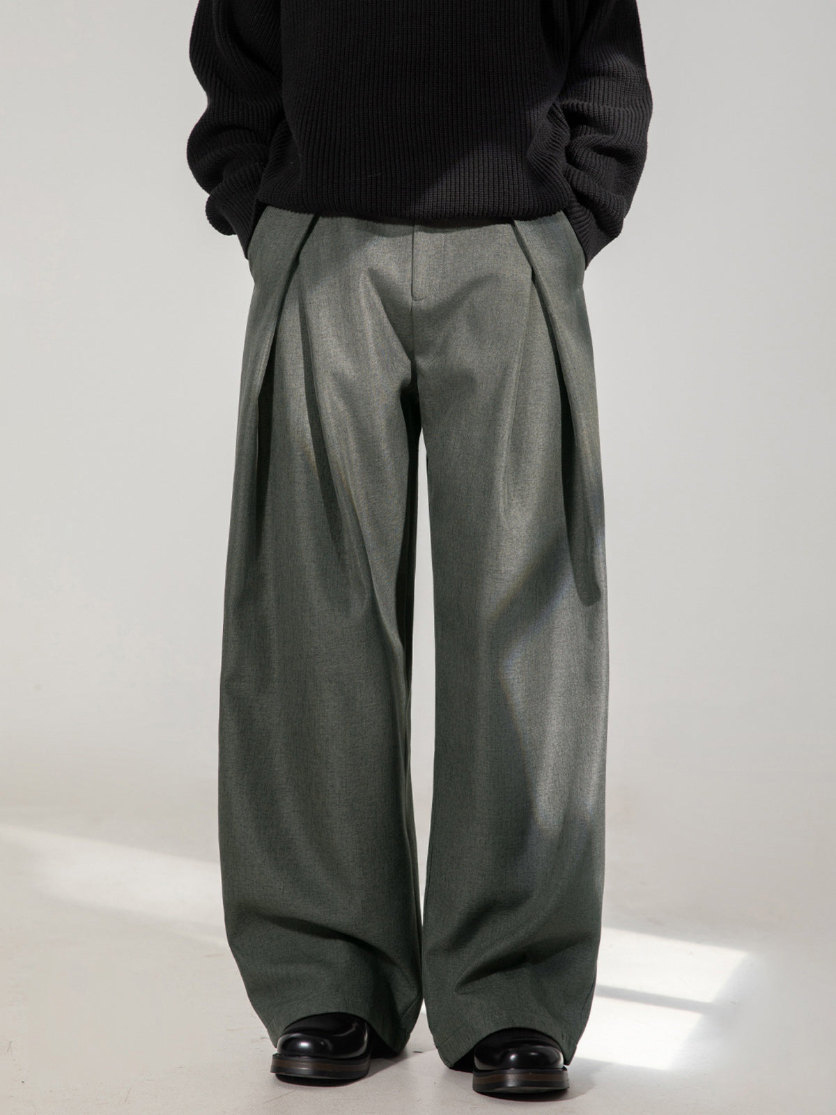 Cross Pleated Casual Men's Trousers | PolarNut